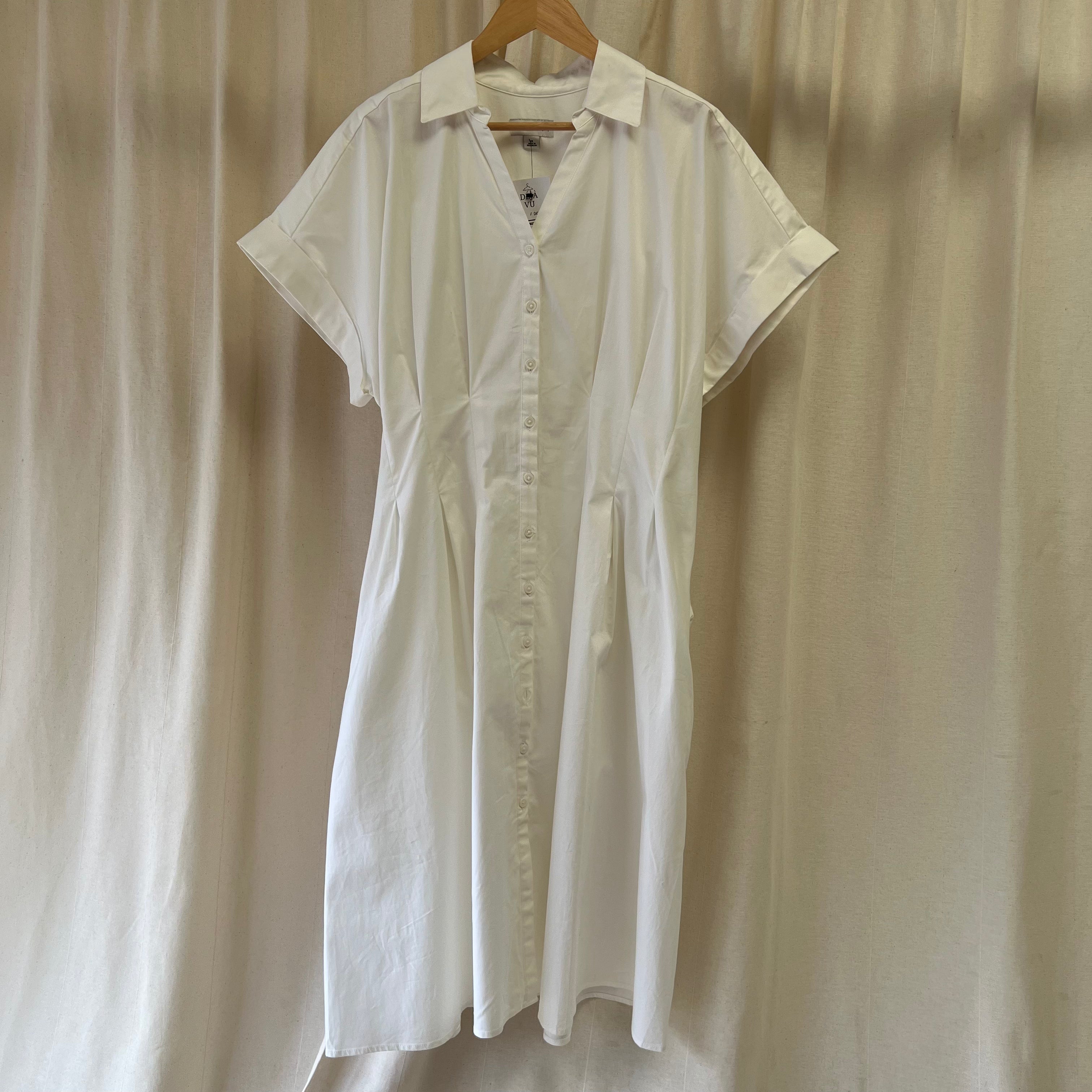 Ava + Viv pleated front short sleeve shirt dress in white