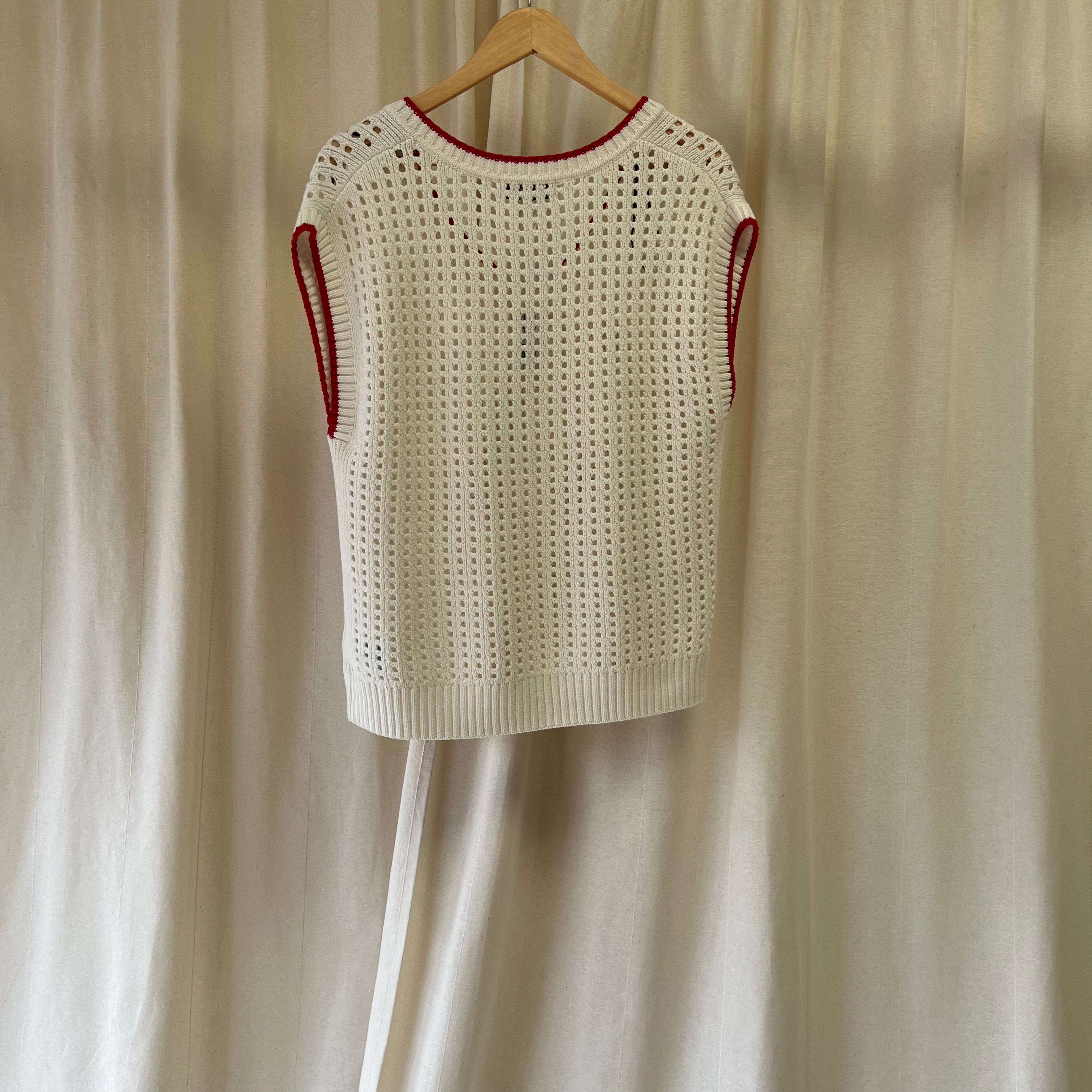 M&S loose knit v neck vest in white with red trim