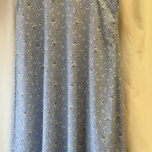 Abayas Boutique blue and white floral pattern long sleeve smock dress