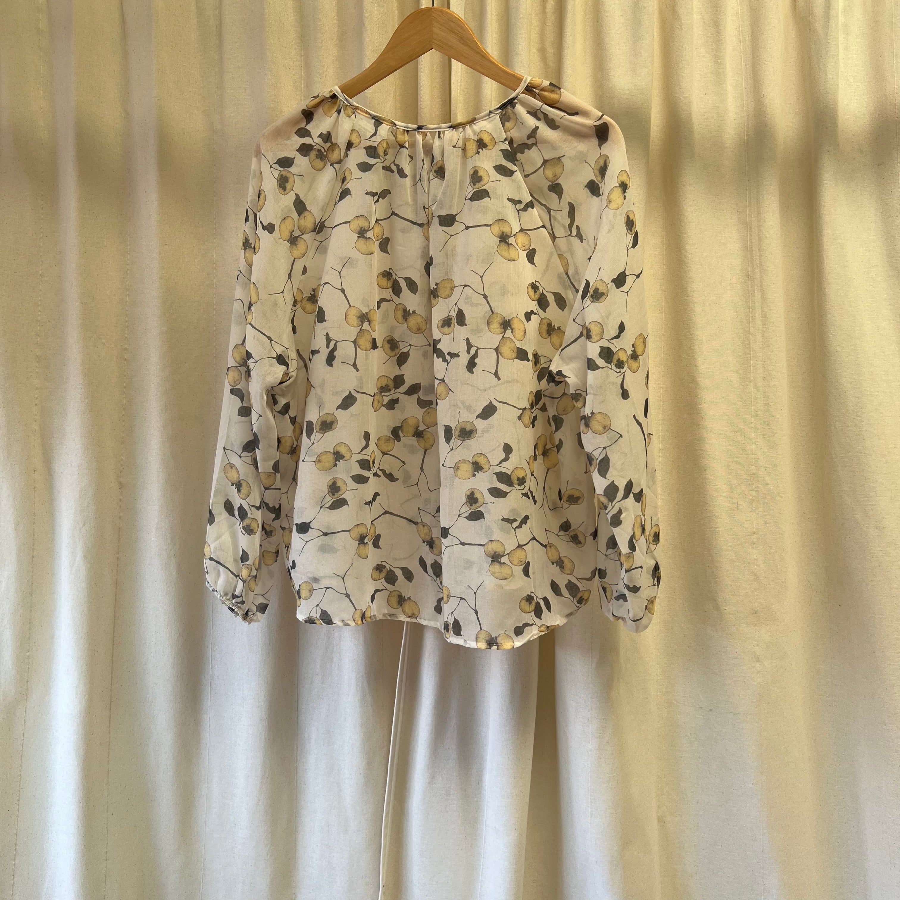 TZ mesh blouse lemon pattern