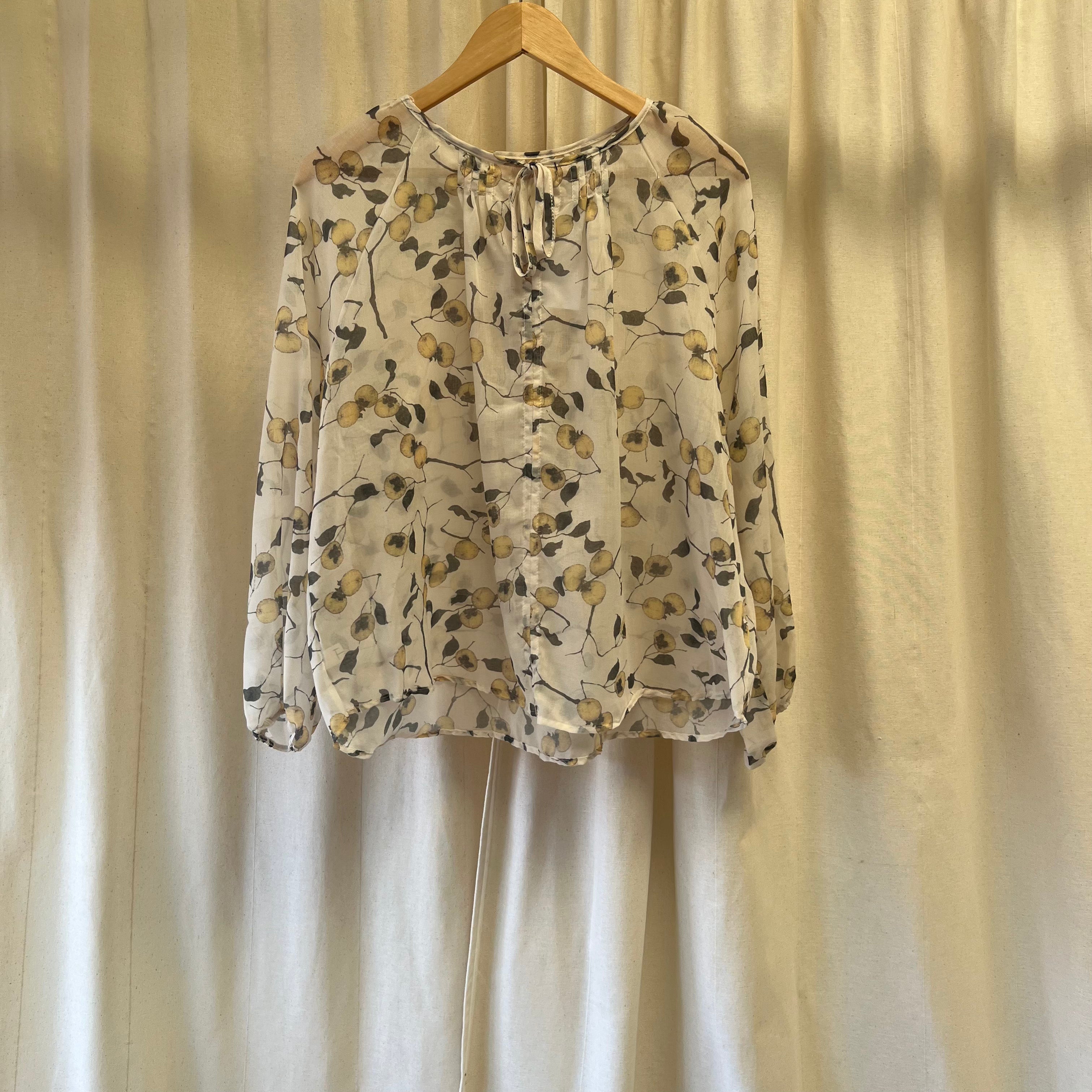 TZ mesh blouse lemon pattern