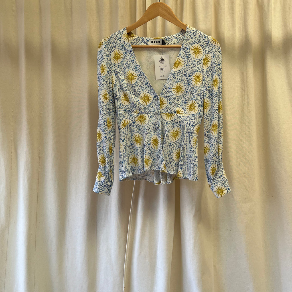 Rixo Amina white with blue sun print blouse and shorts set