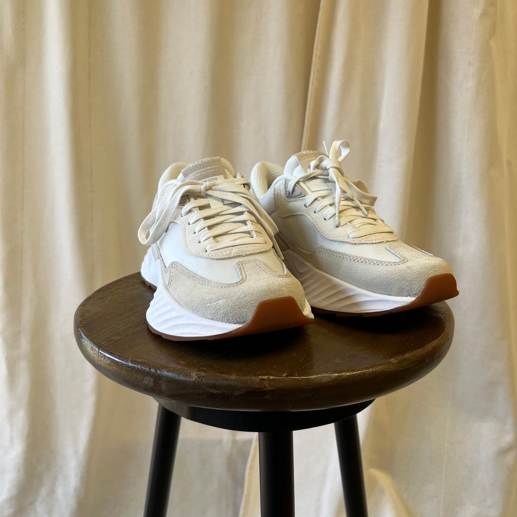 Kizik Monaco white trainers