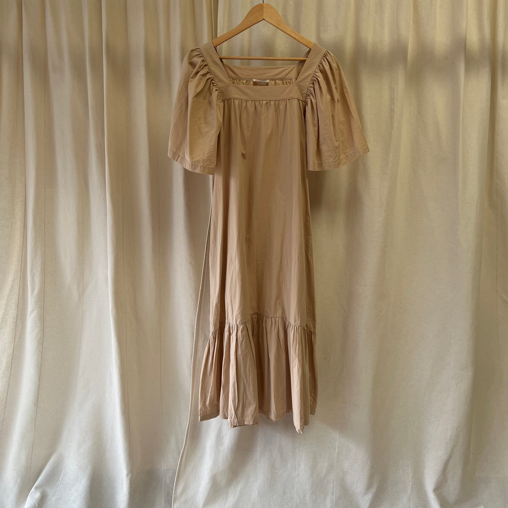 Baeumont Organic beige square neck maxi dress