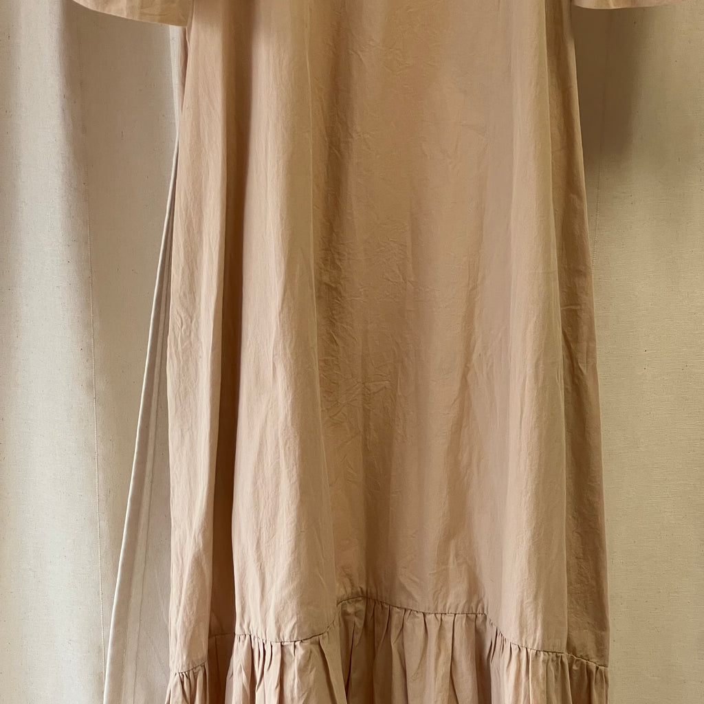 Baeumont Organic beige square neck maxi dress