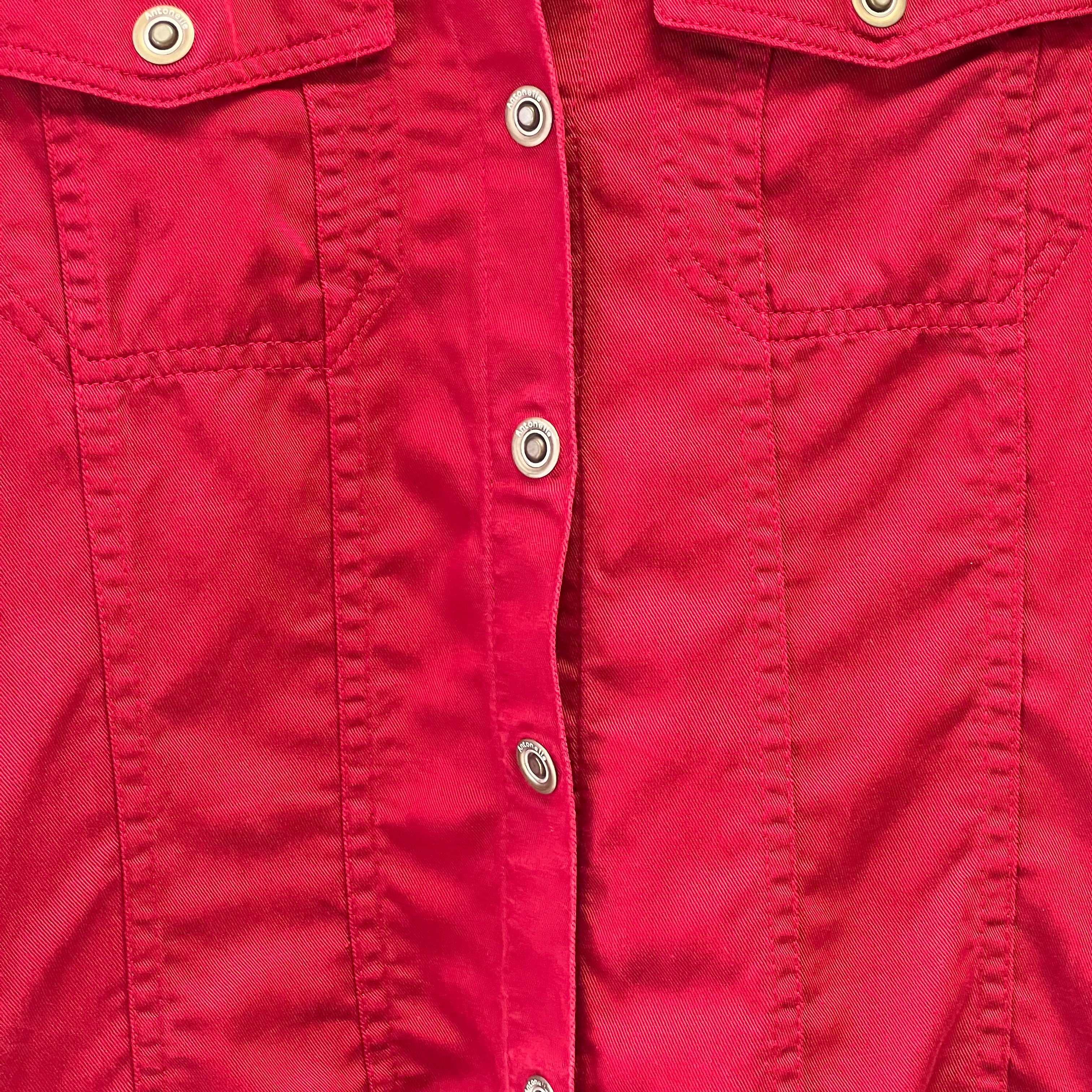Red cotton utility style shirt with buttons