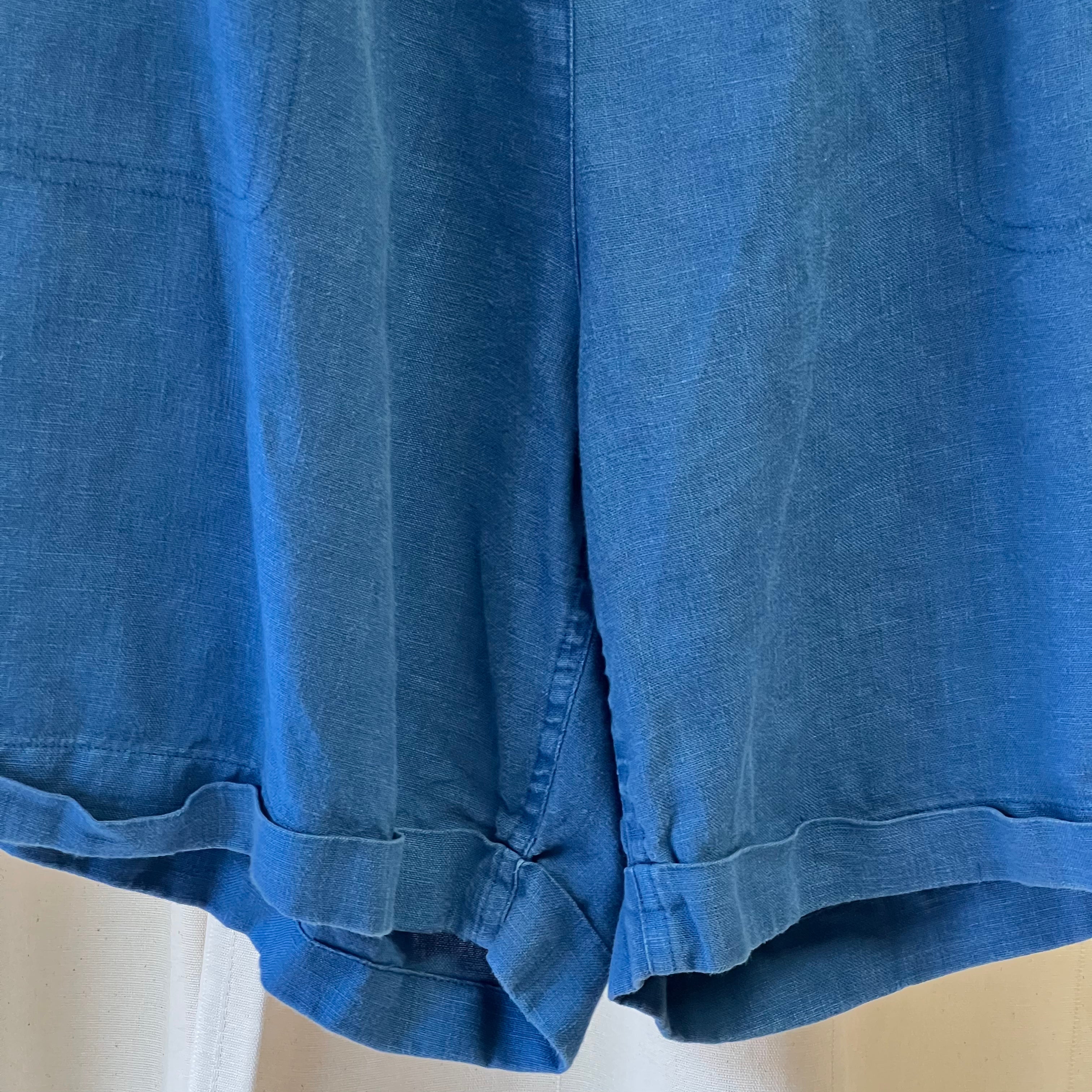 Seasalt Cornwall blue linen shorts with waistband