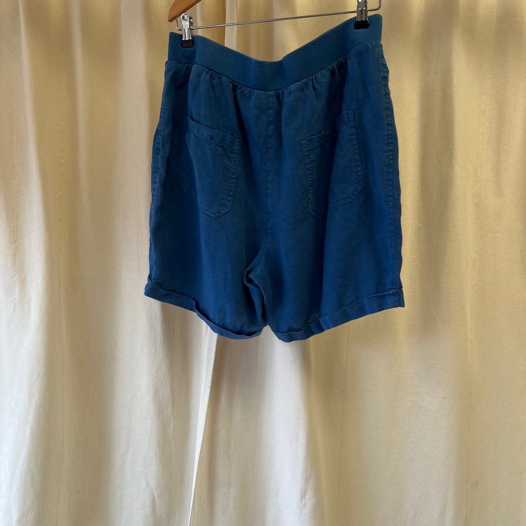 Seasalt Cornwall blue linen shorts with waistband