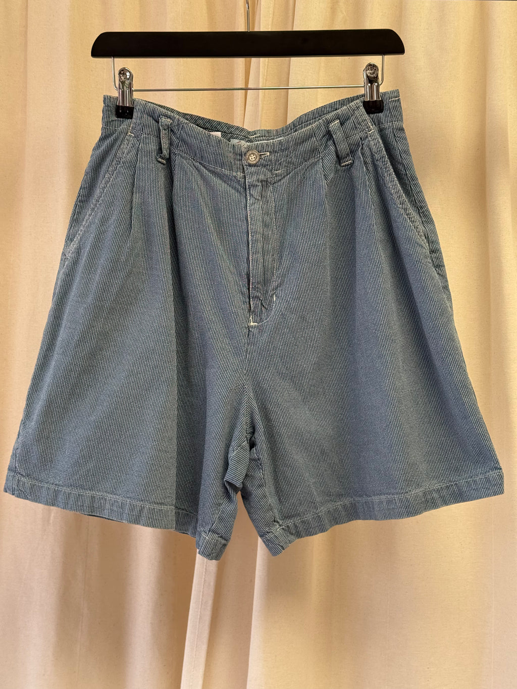 Gloria Vanderbilt Pinstripe Shorts