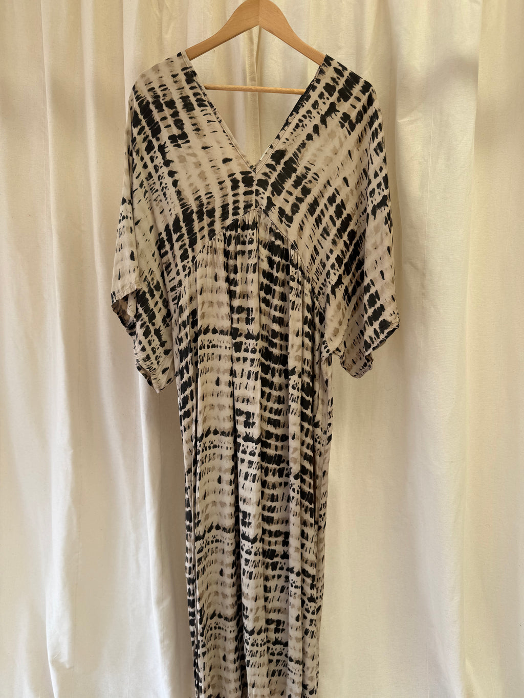 JS Millenium Tie Dye Pattern Maxi Dress