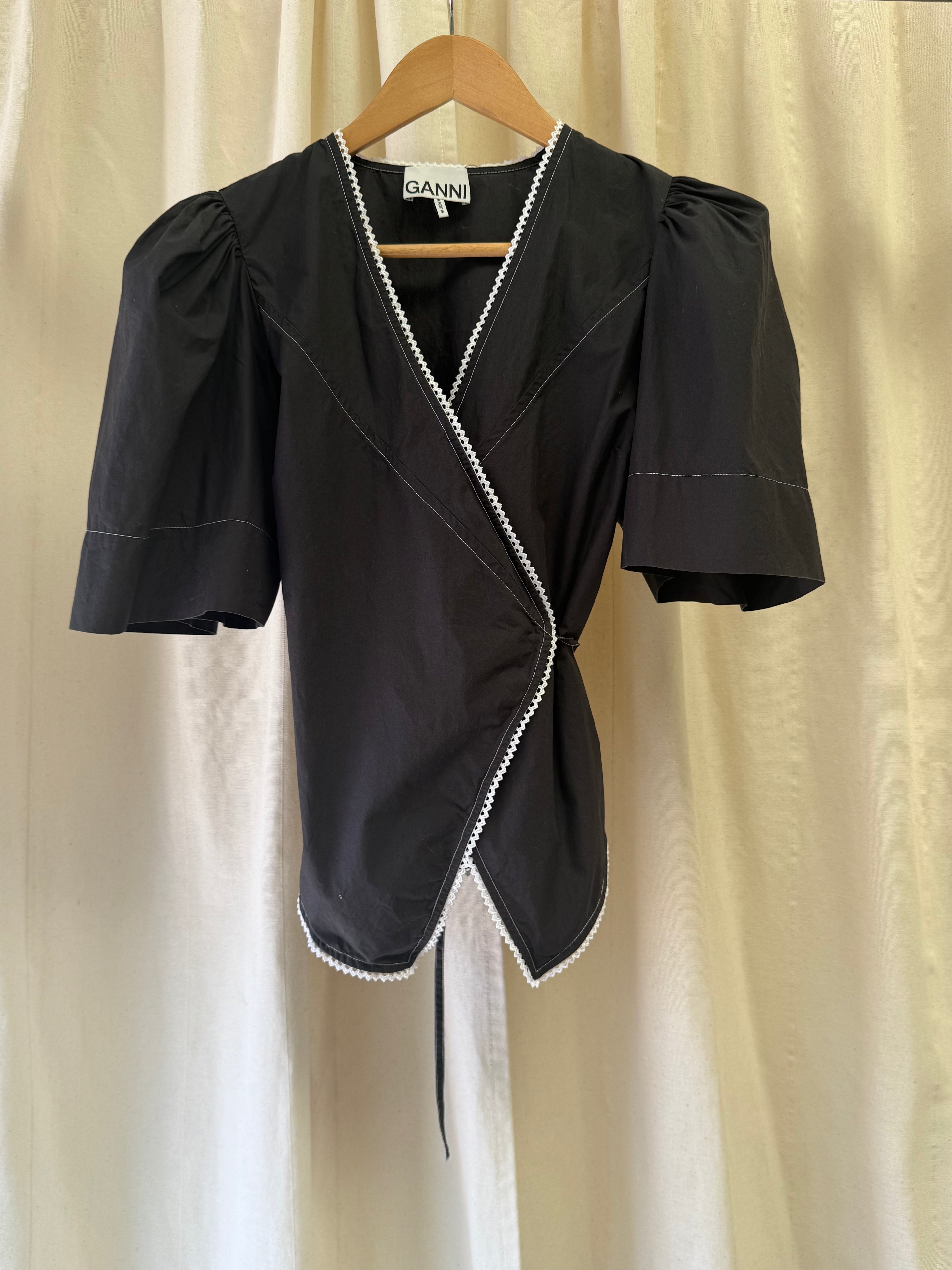 GANNI Poplin Wrap Top in Black