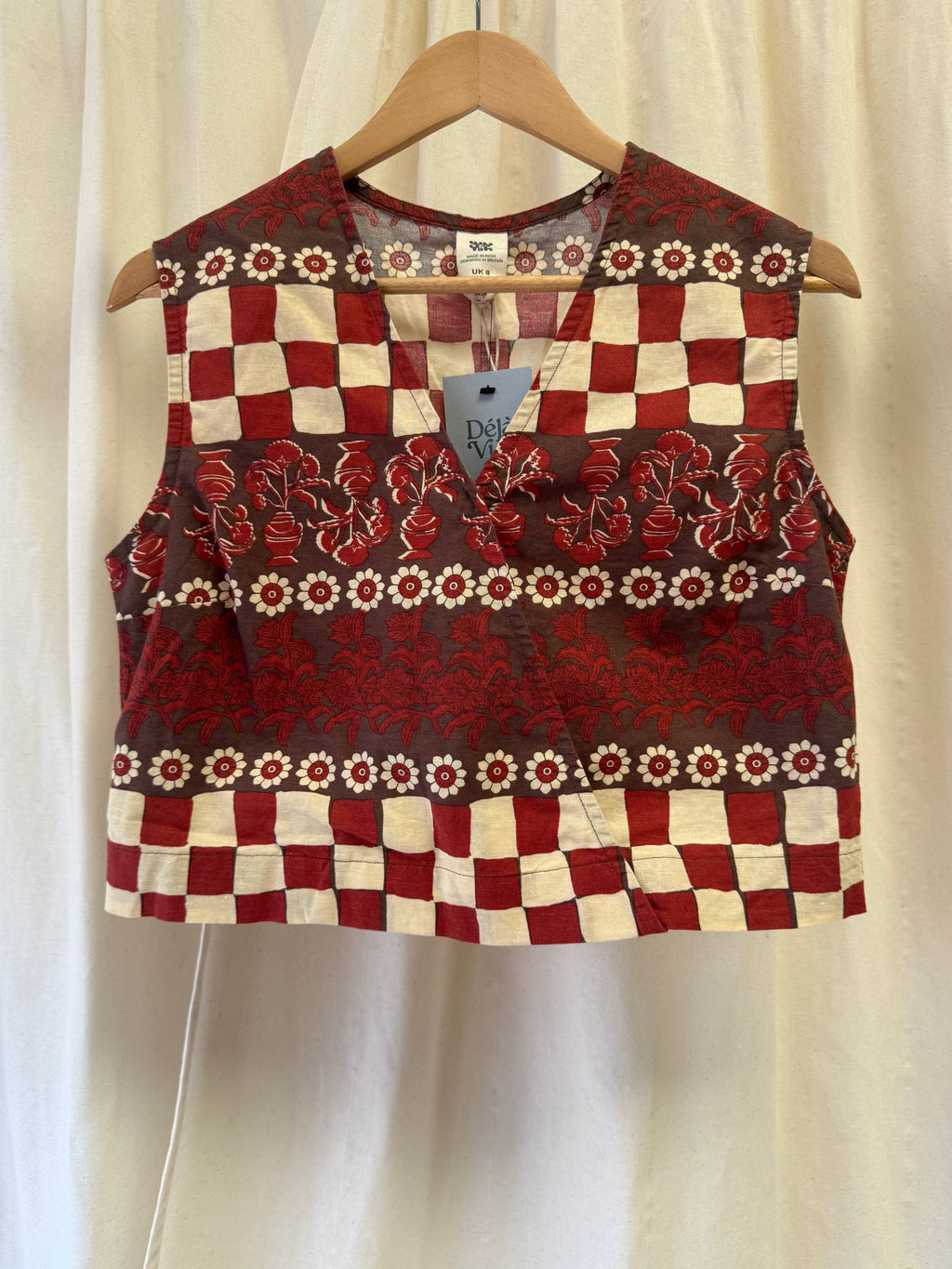 Lucy & Yak Archi V Neck Top