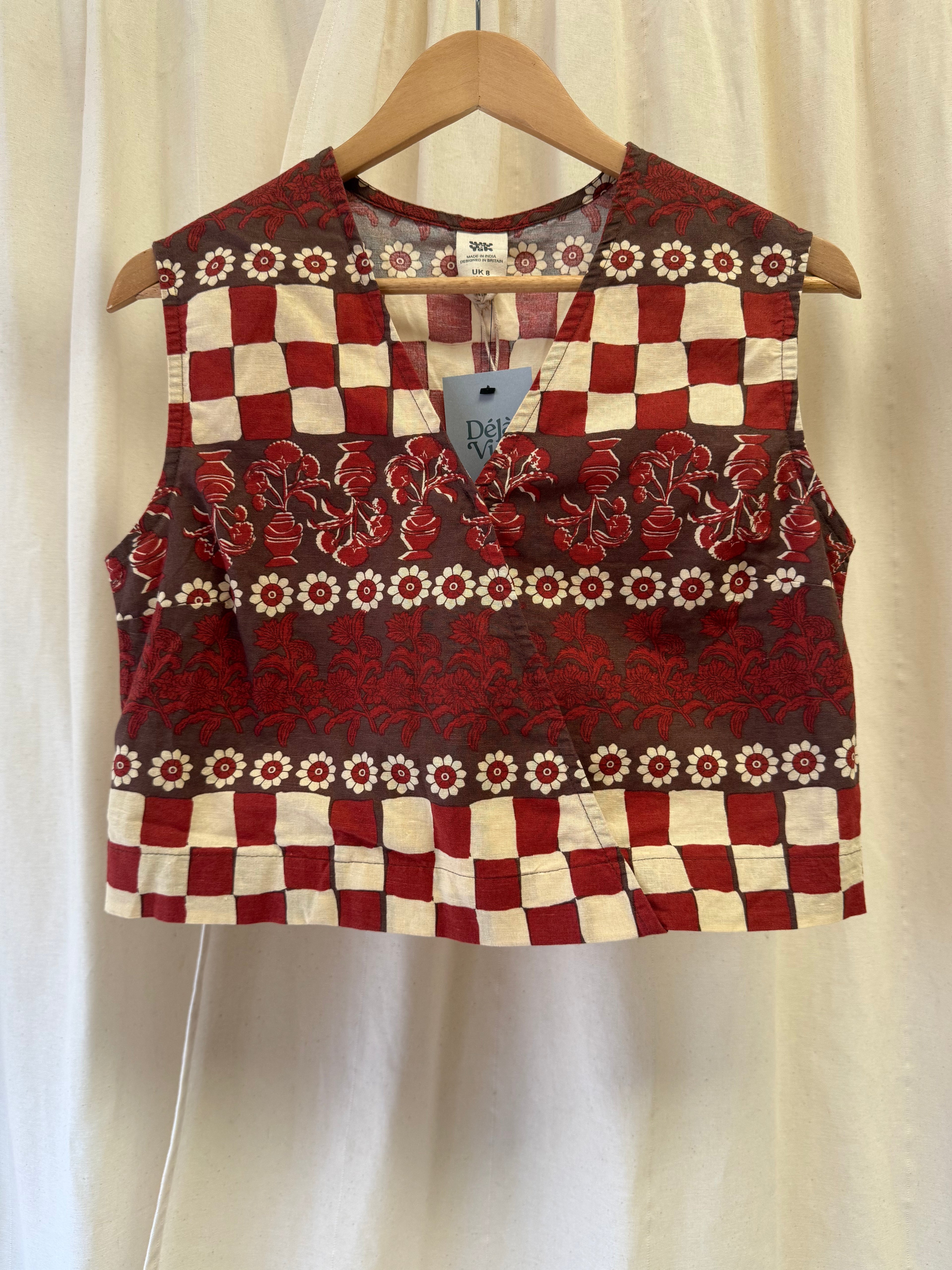 Lucy & Yak Archi V Neck Top