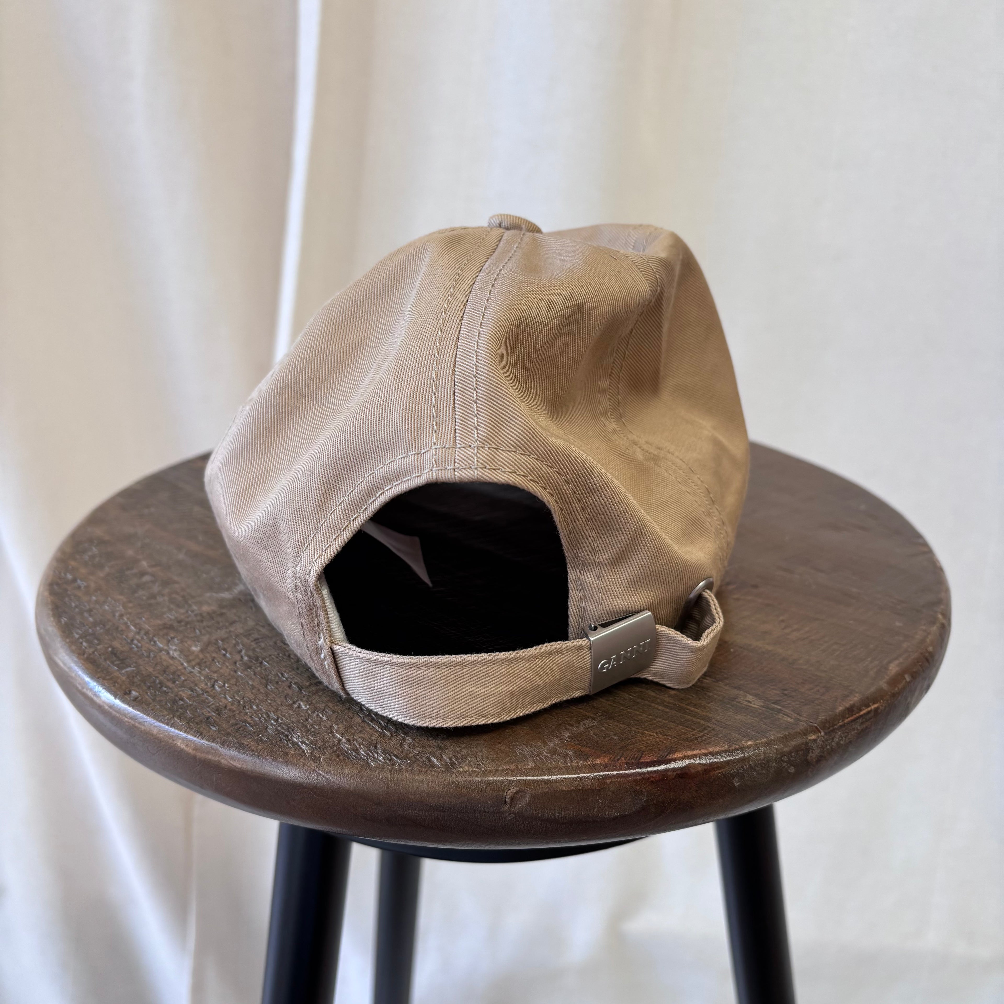 Ganni Canvas Cap in beige with neon green GANNI logo