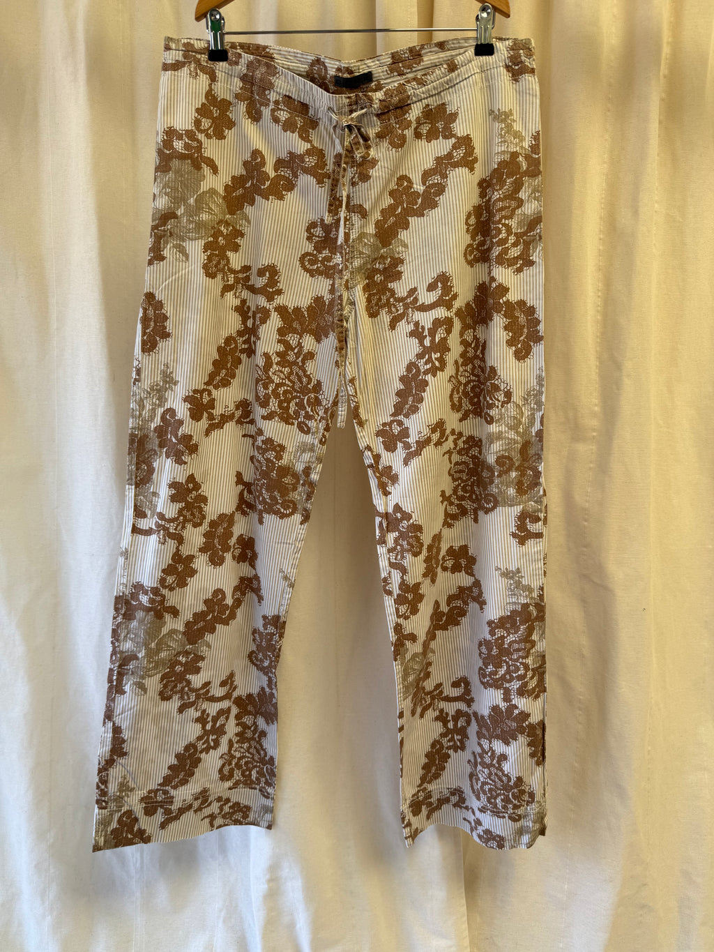 CCDK Cream and Brown Floral Print Waistcoat Style Top and Trousers Co ord, Size L