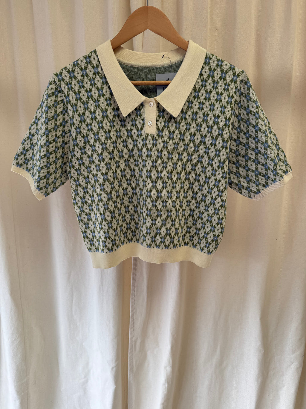 Green and Ivory Short-Sleeve Knit Polo in Argyle-style Diamond Pattern, Size S