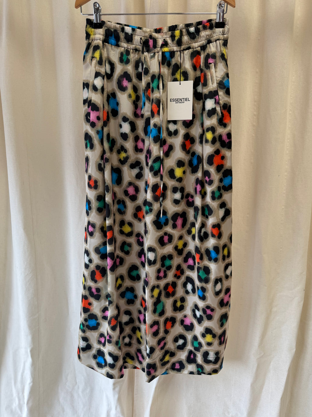 Essential Antwerp Daxi Blouse and Wide Leg Trousers in Leopard Print, Size S