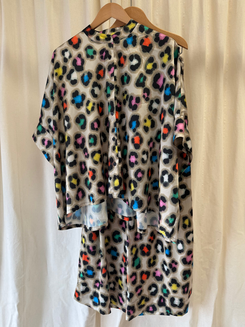Essential Antwerp Daxi Blouse and Wide Leg Trousers in Leopard Print, Size S