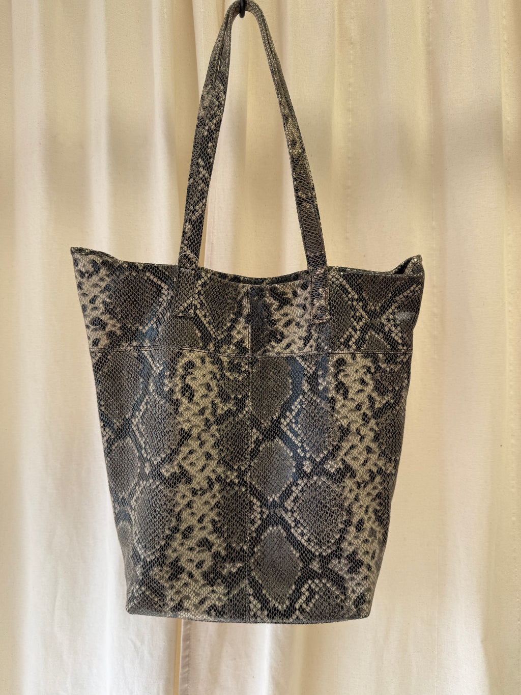 Leather Shopper Bag in Snakeskin Effect