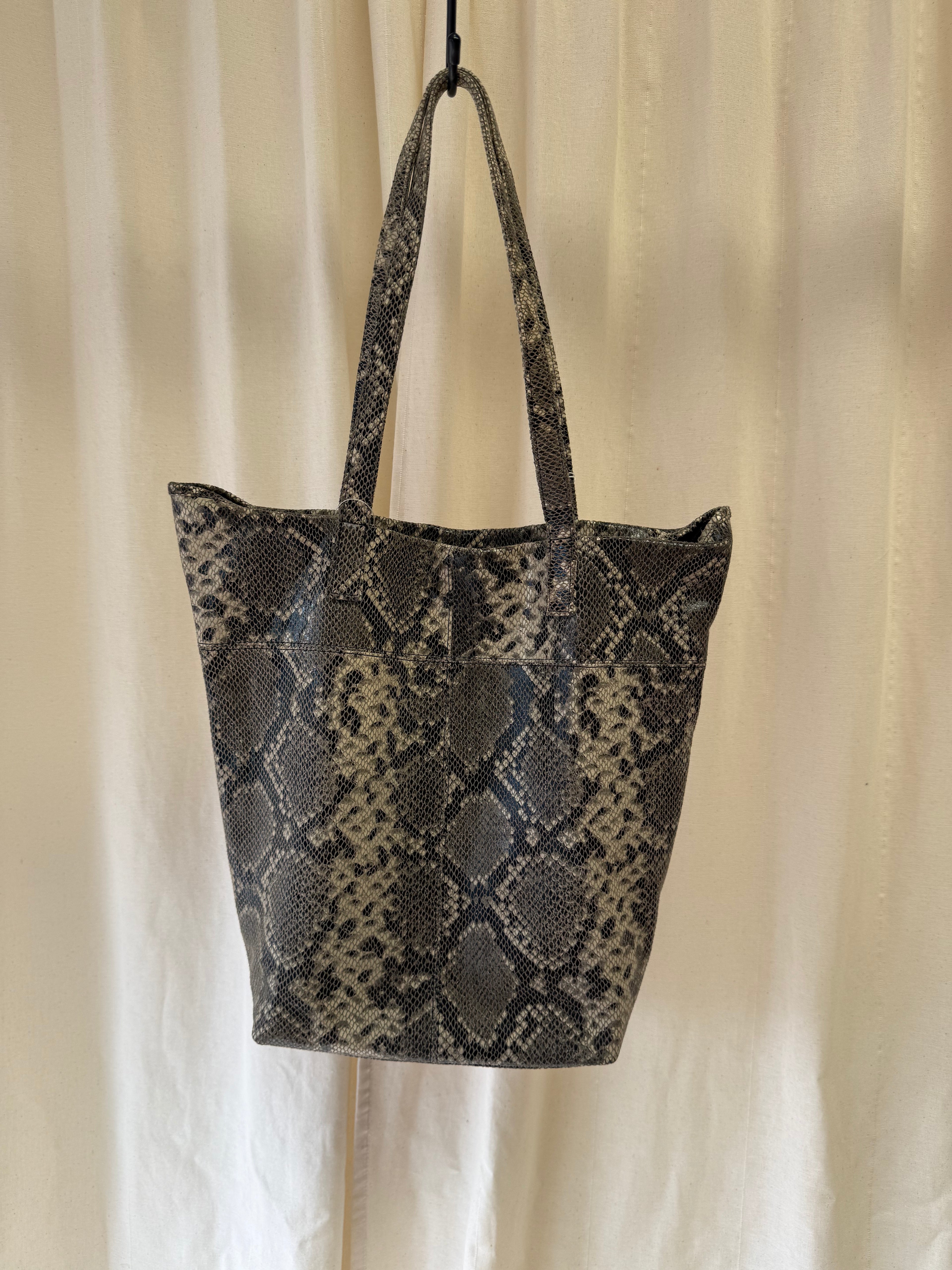 Leather Shopper Bag in Snakeskin Effect
