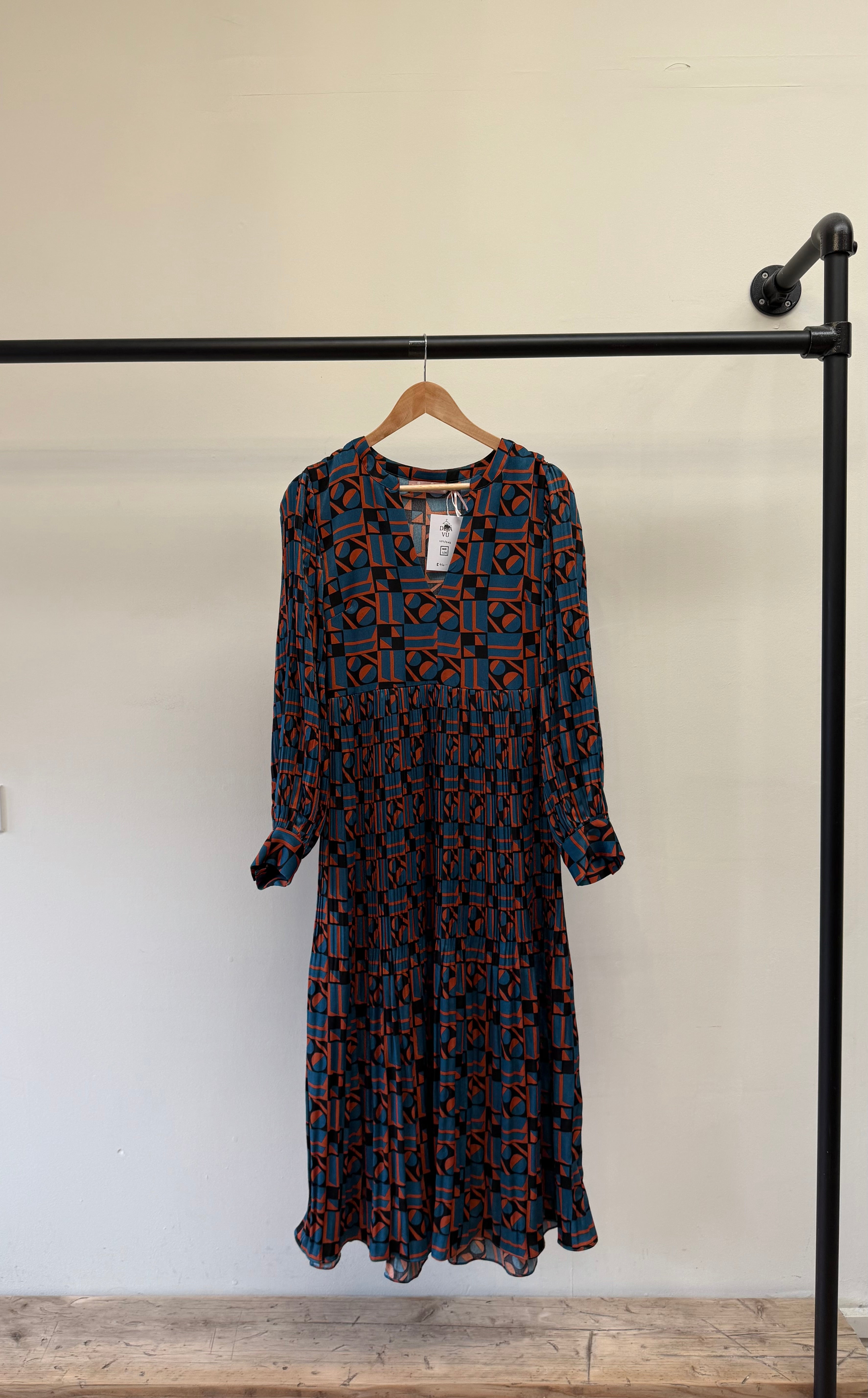 Dress | Traffic People