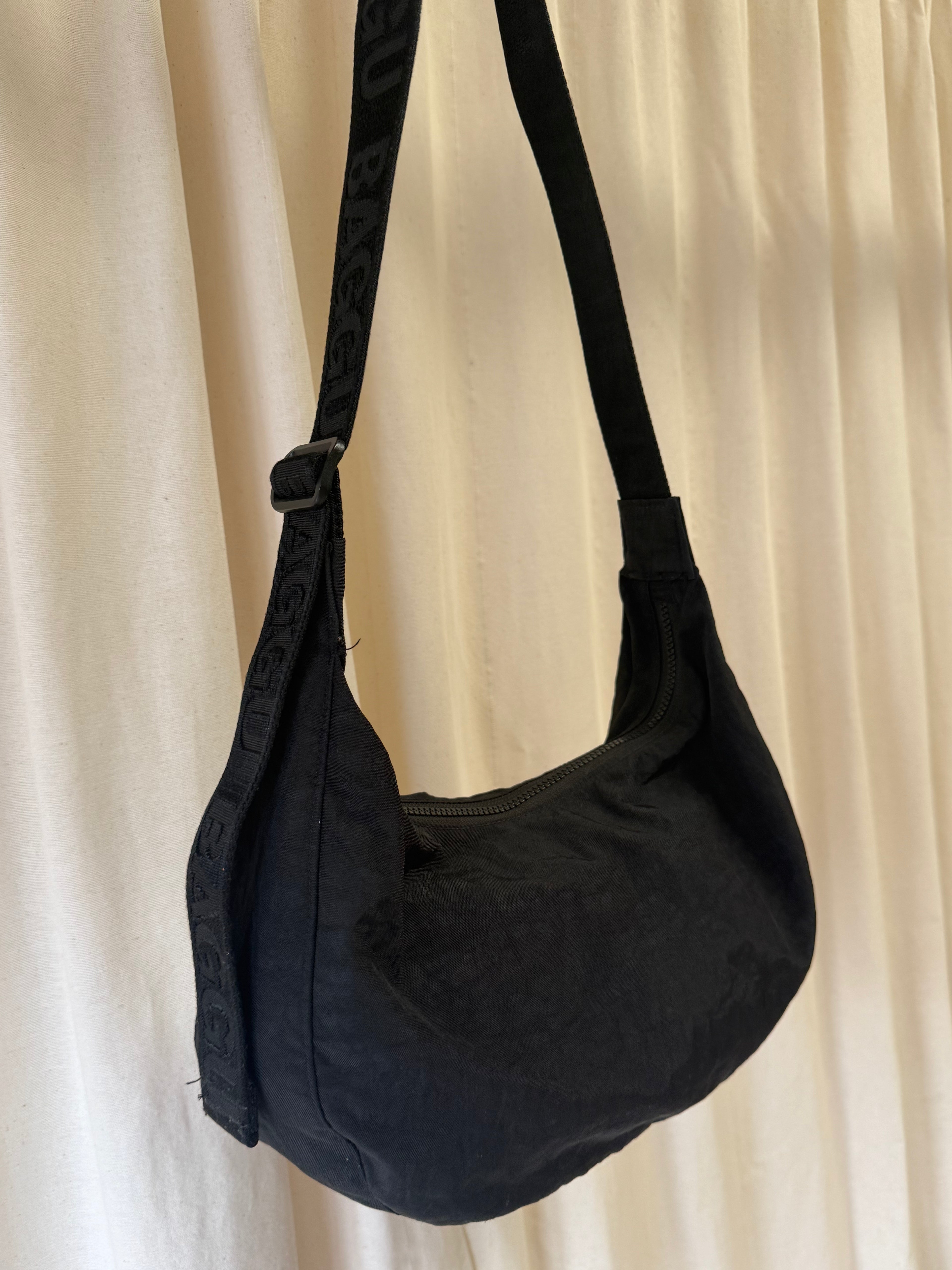 BAGGU Crossbody Bag in Black