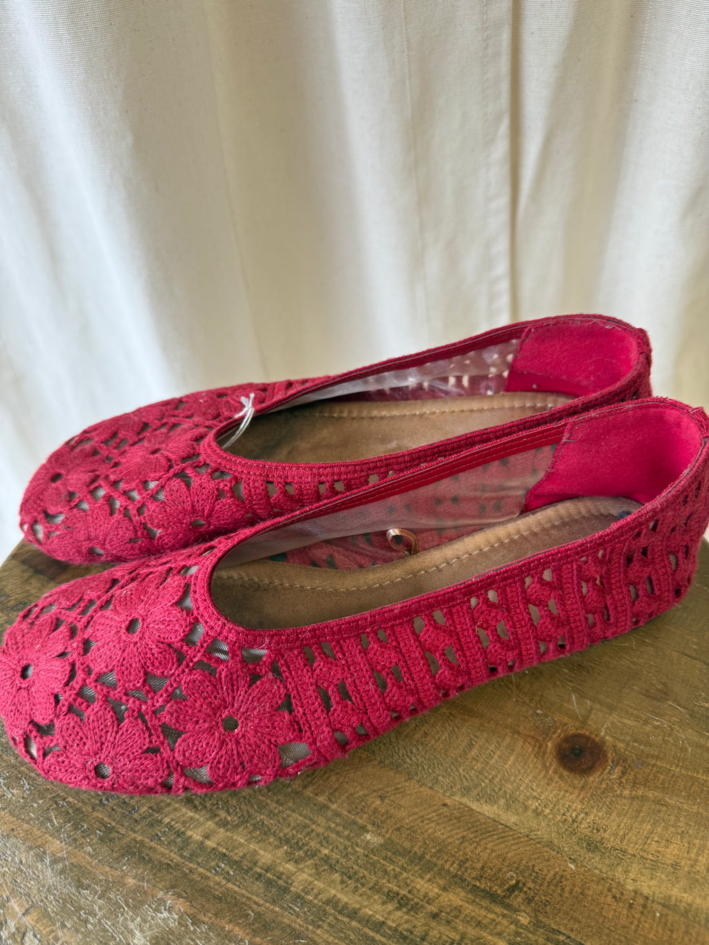 ZARA red floral crotchet ballet pumps, Size 5
