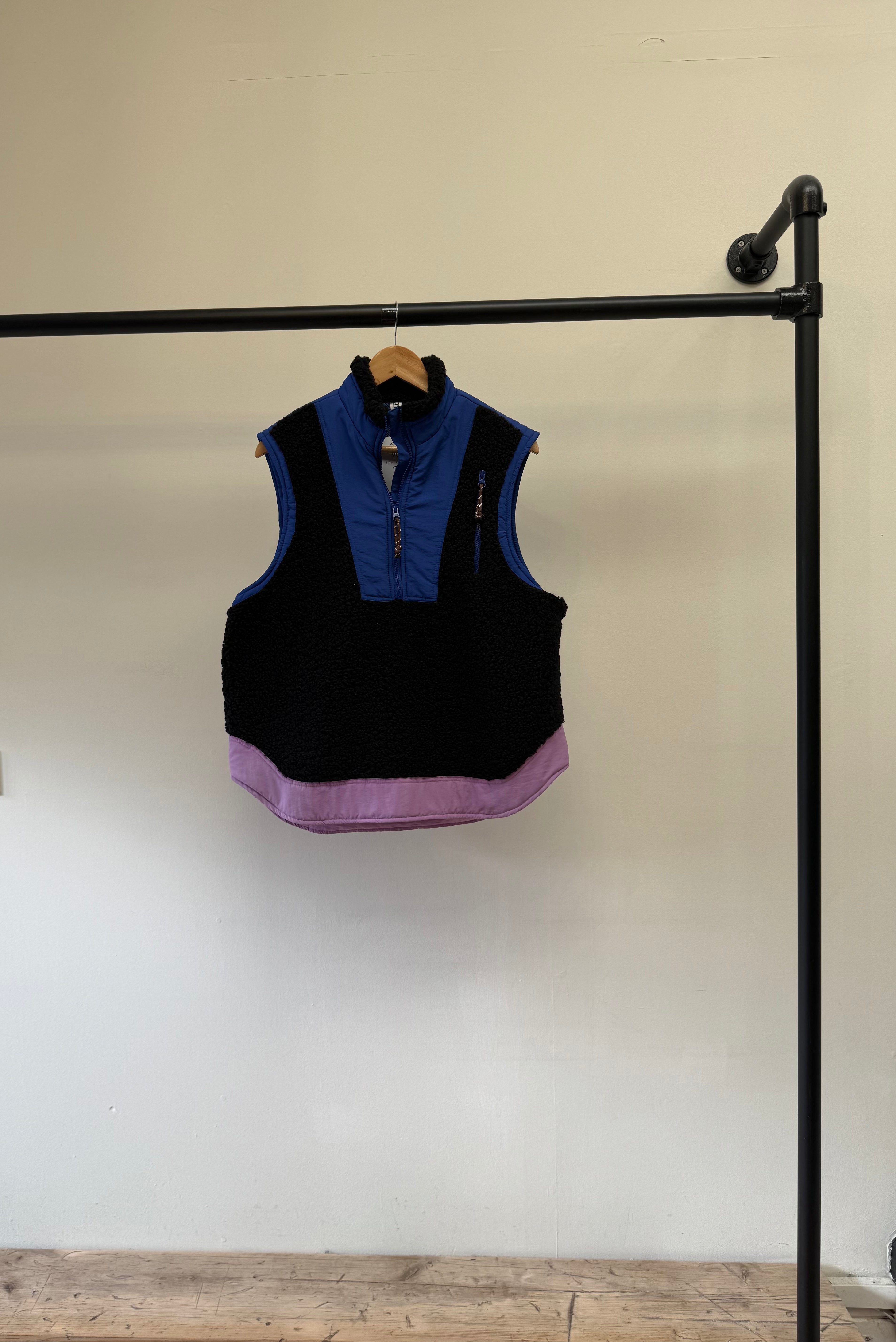 Gilet | Unknown