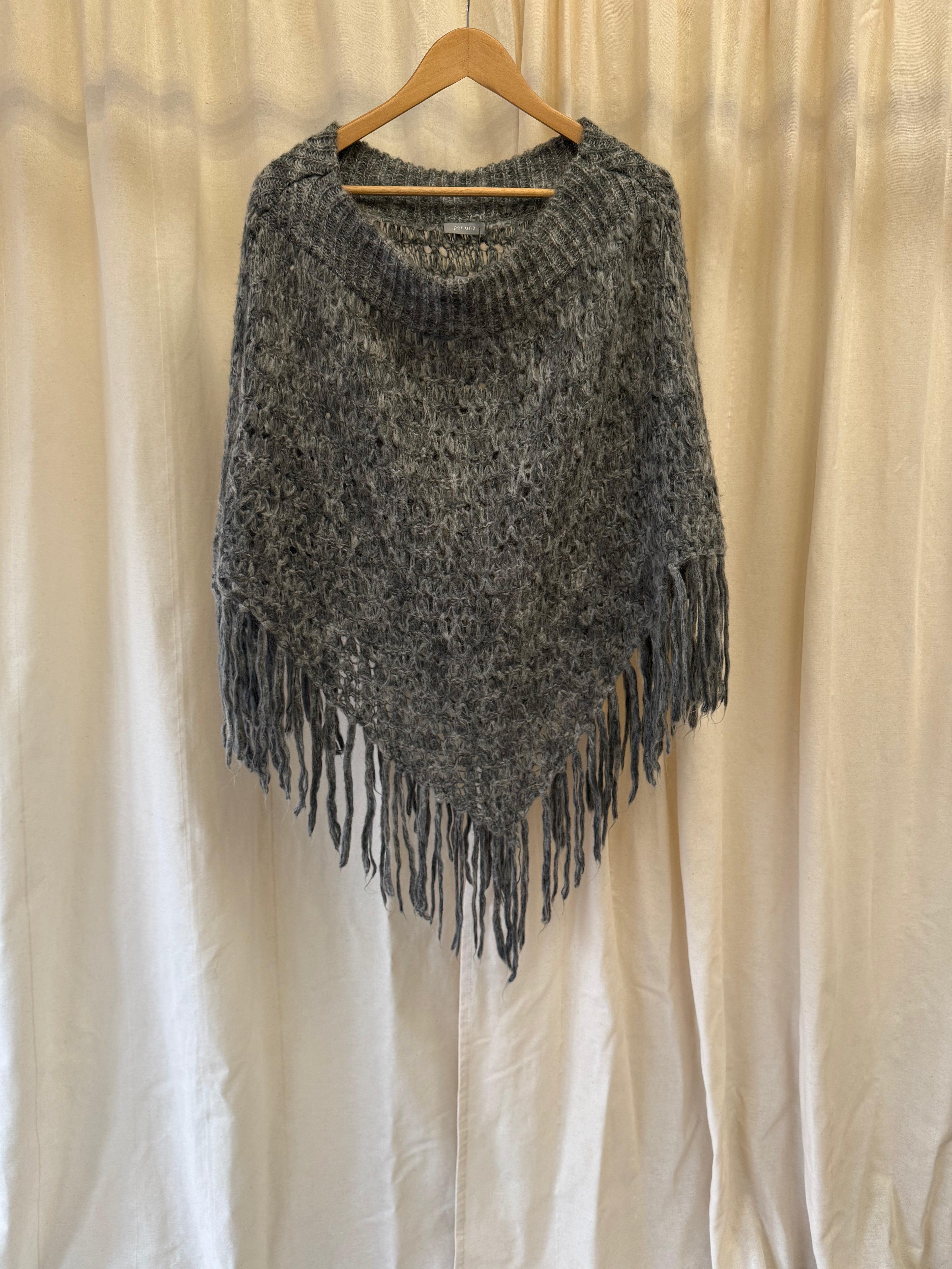 Per Una Grey Knit Poncho, One Size