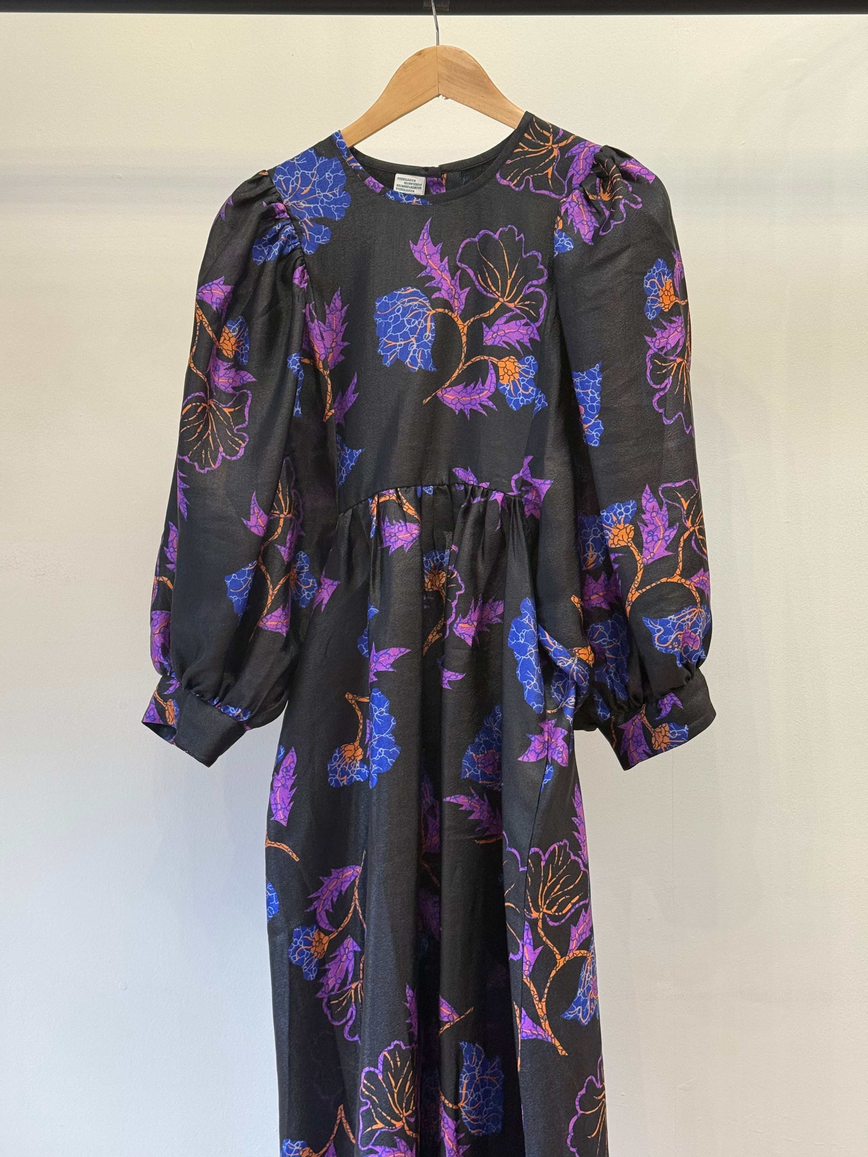 Dress | Baum Und Pferdgarten