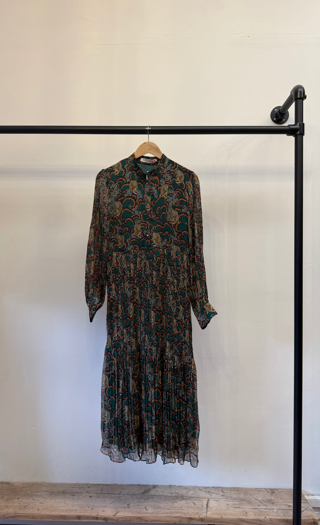 Dress | Traffic People