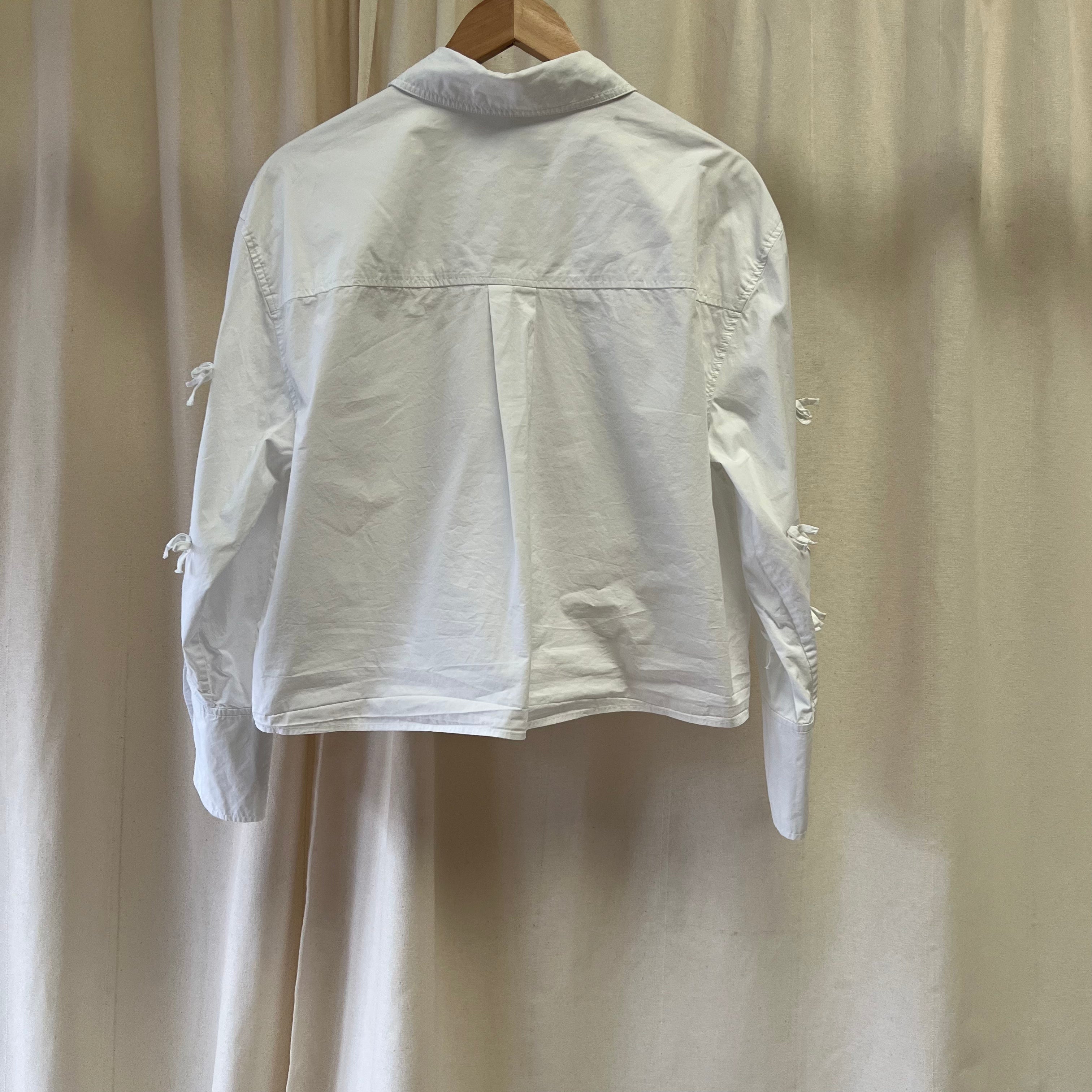 Mint Velvet Bow Detail Cropped Shirt in white