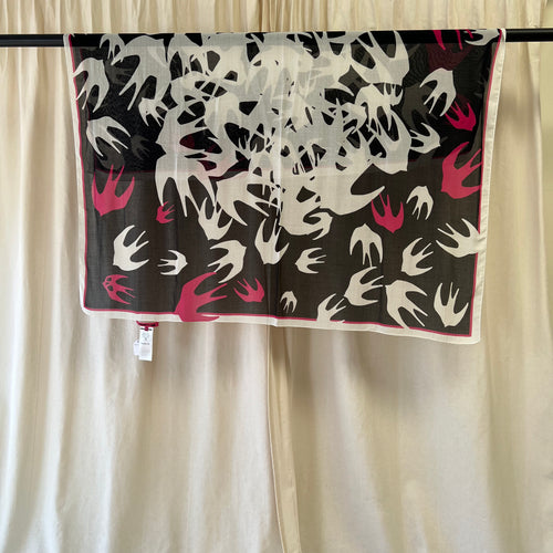 Alexandre McQueen sparrow print scarf in pink, black & white