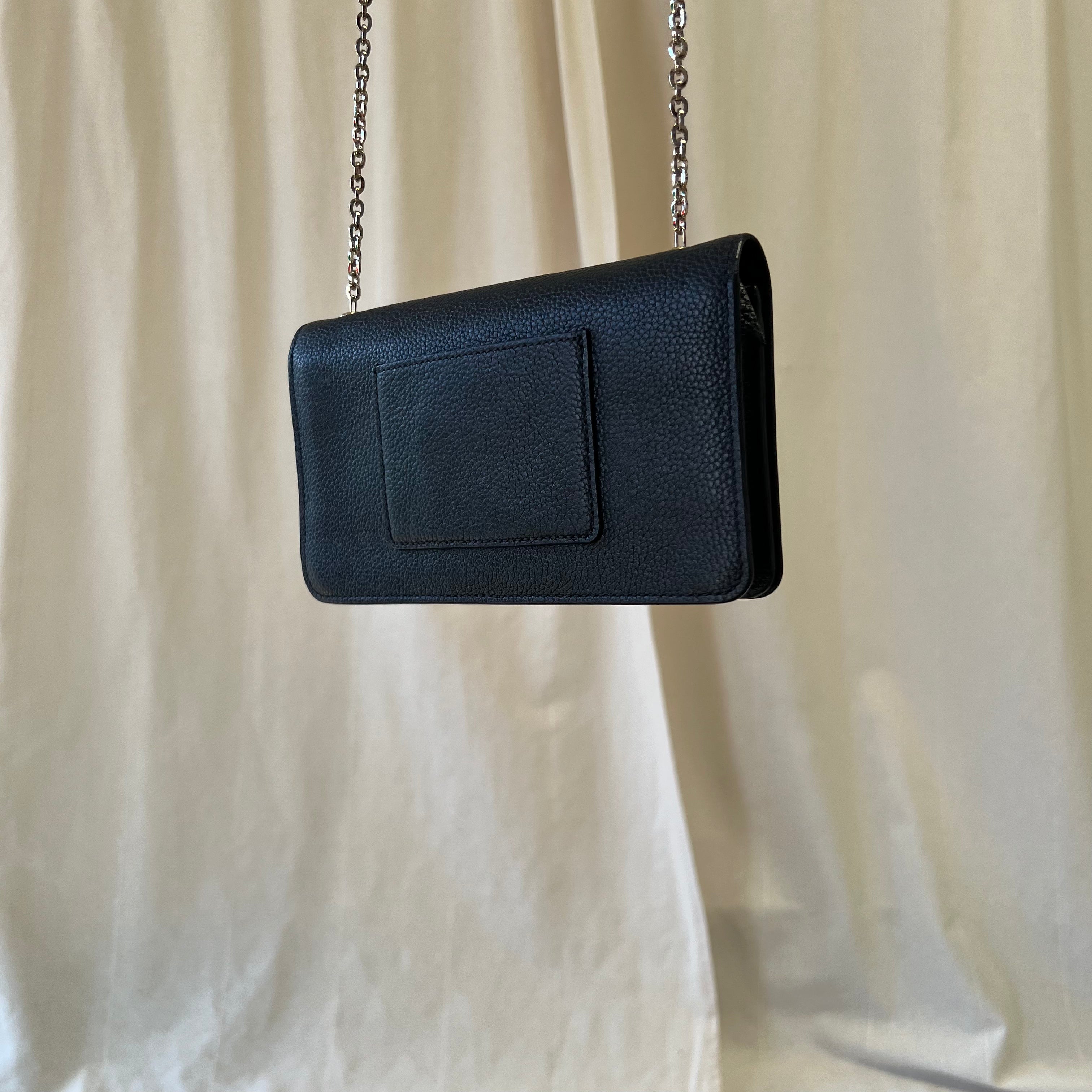 Mulberry Bayswater wallet on chain in black