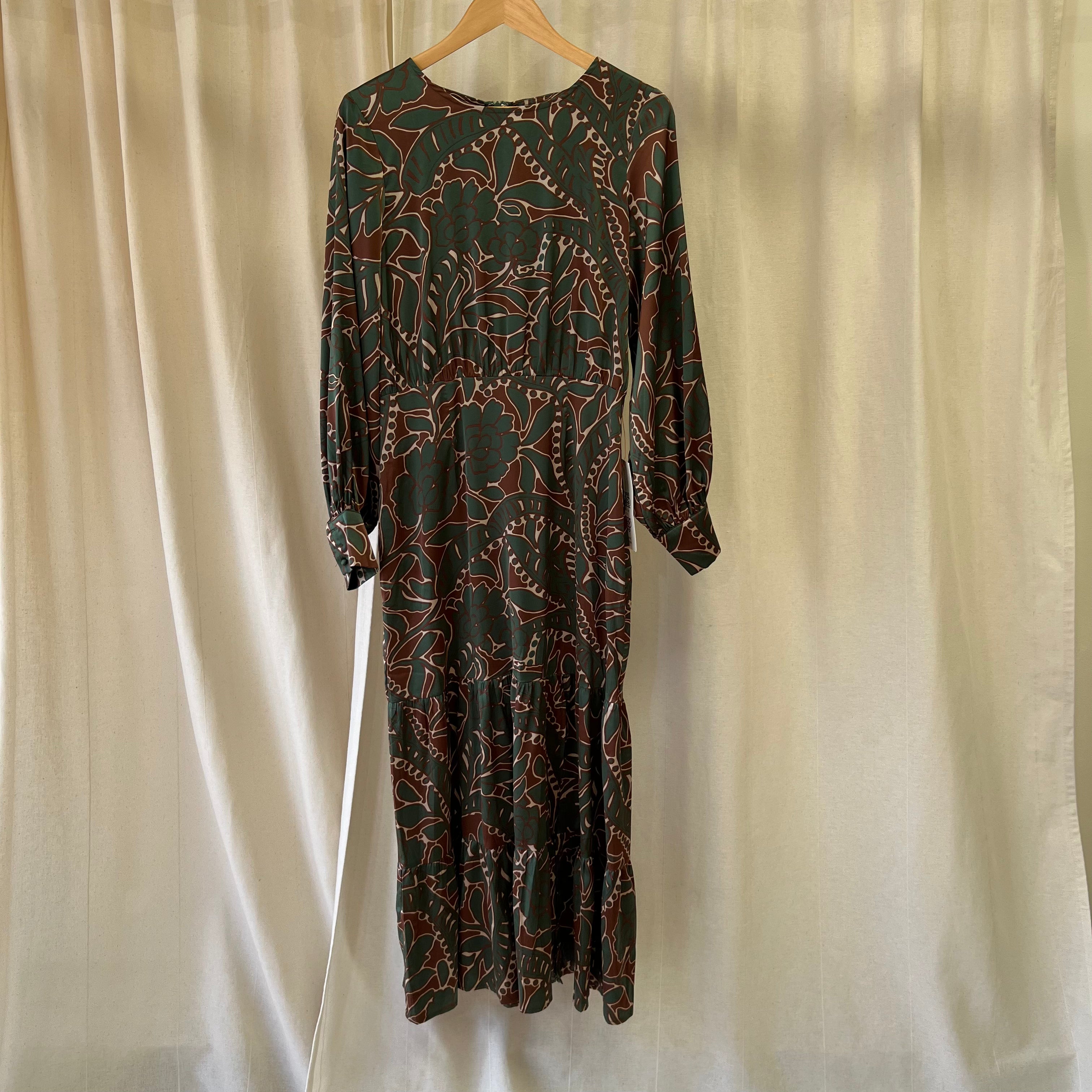 Never Fully Dressed long sleeve dress in green and brown print – Déjà Vu