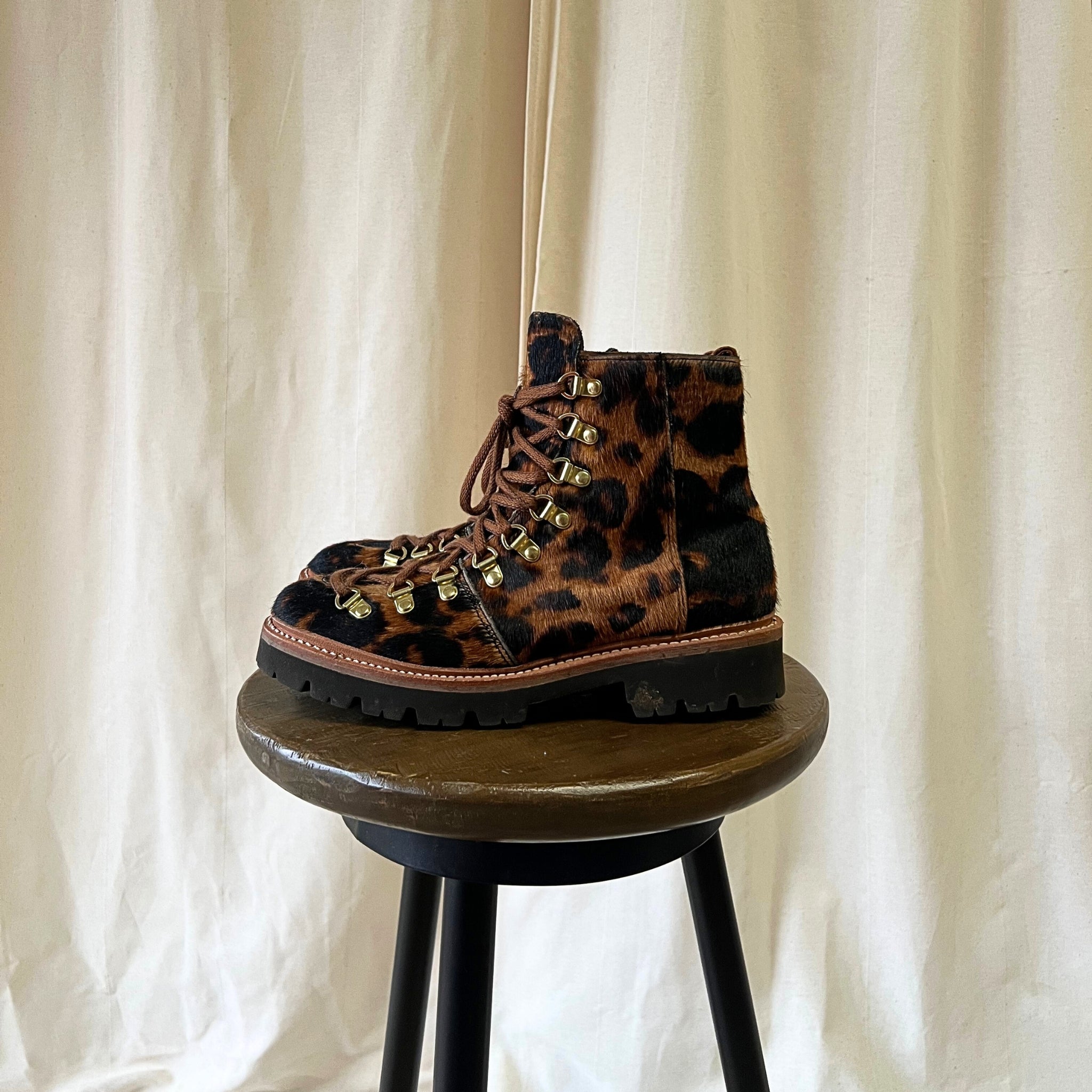 Grenson Nanette Ski Boot in leopard print