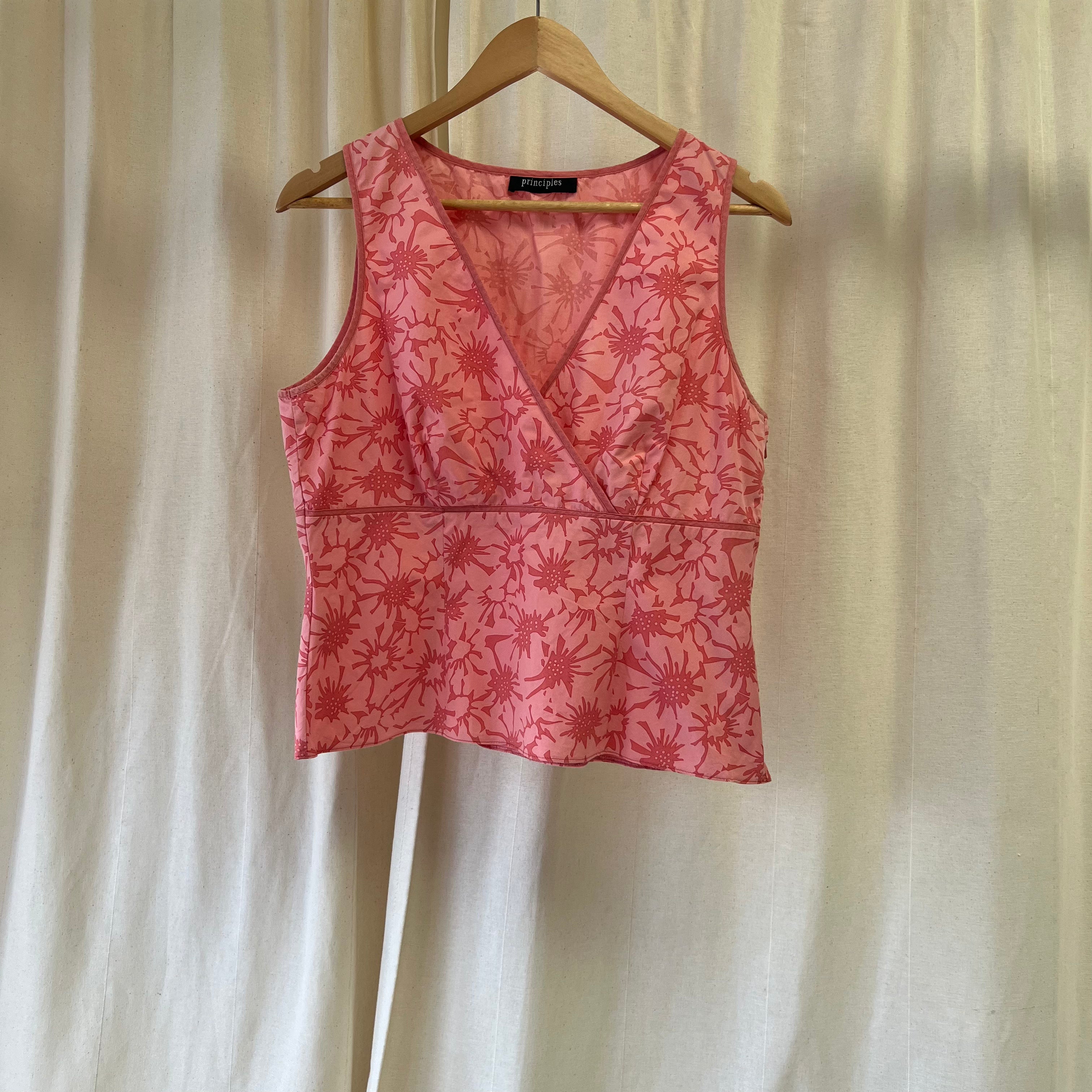 Principles flower print sleeveless top in two toned pink