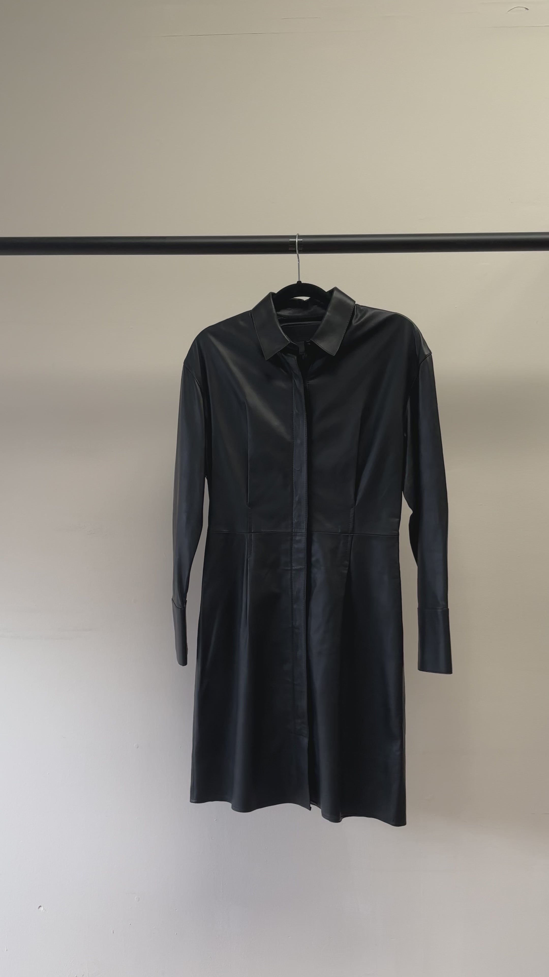 Dress | Massimo Dutti